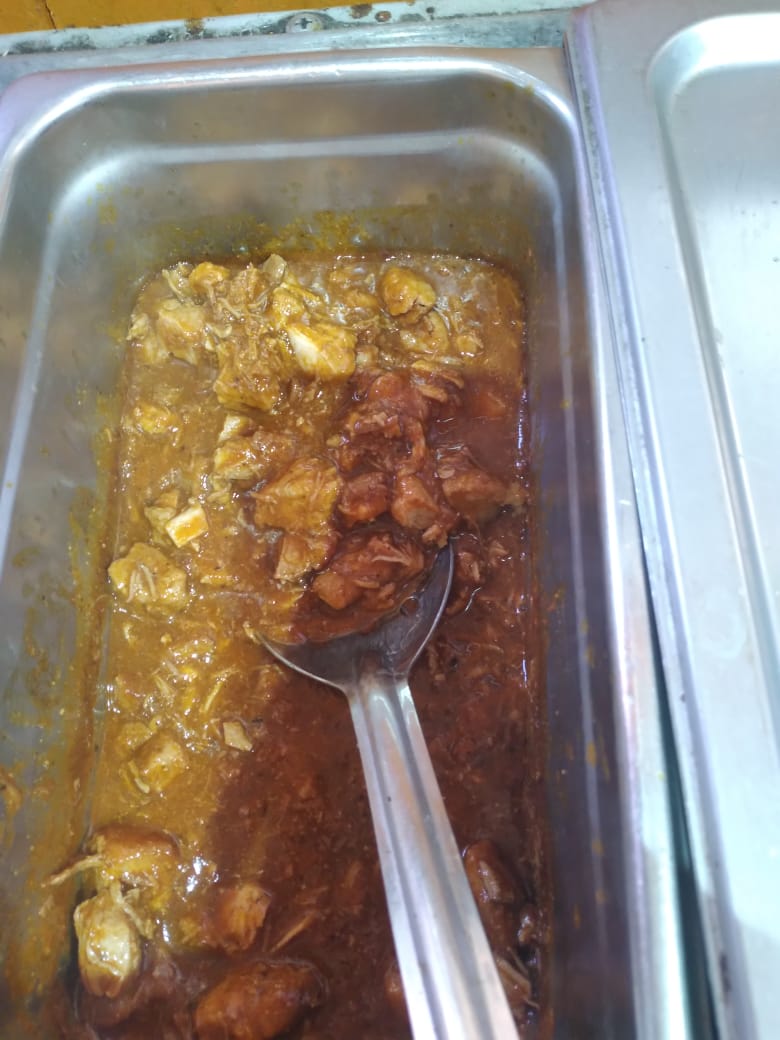 Taco de Pierna en Salsa Roja
