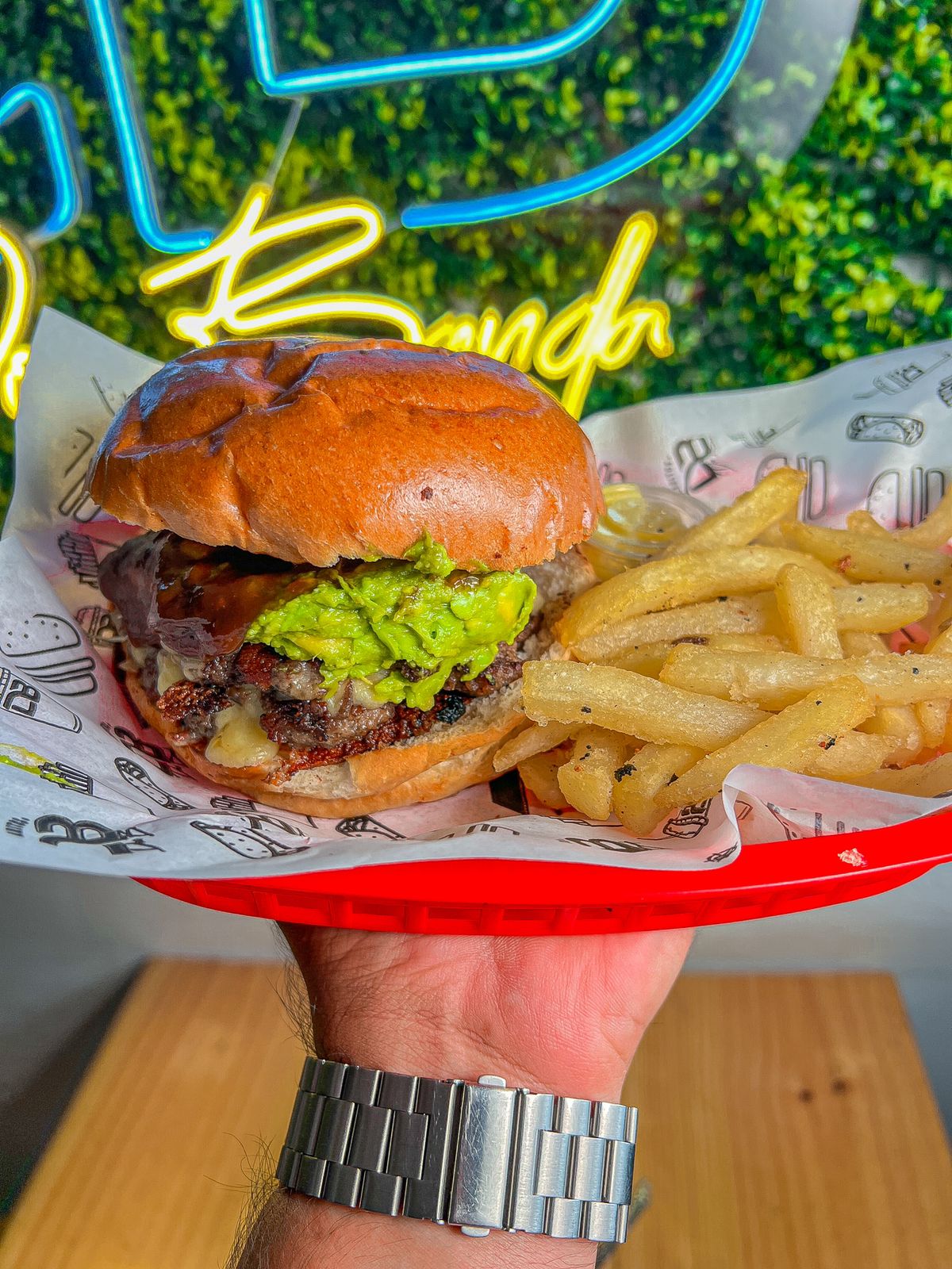 Hamburguesa Guacanda.