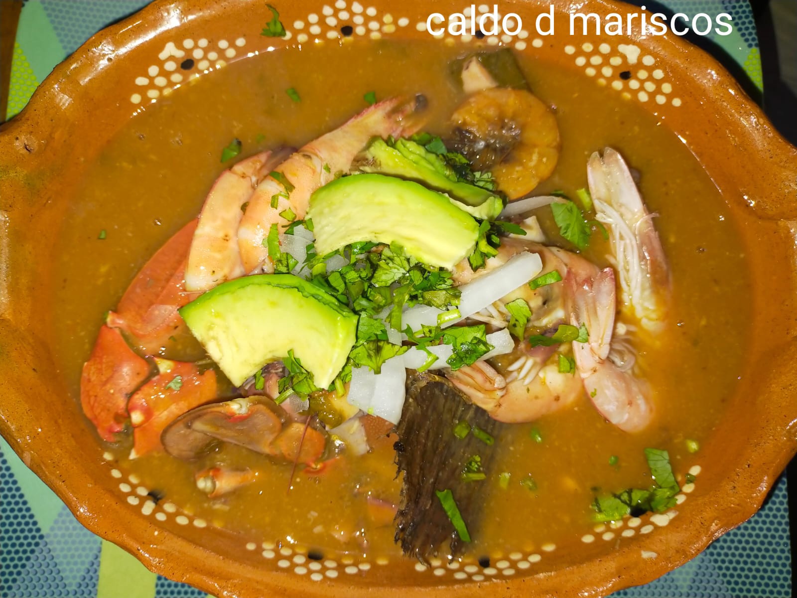 Caldo de Mariscos