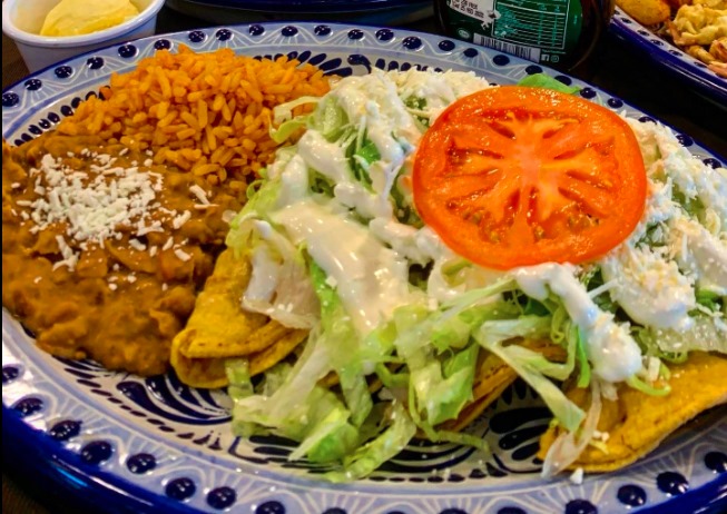 Orden de Tacos Dorados 4 Piezas