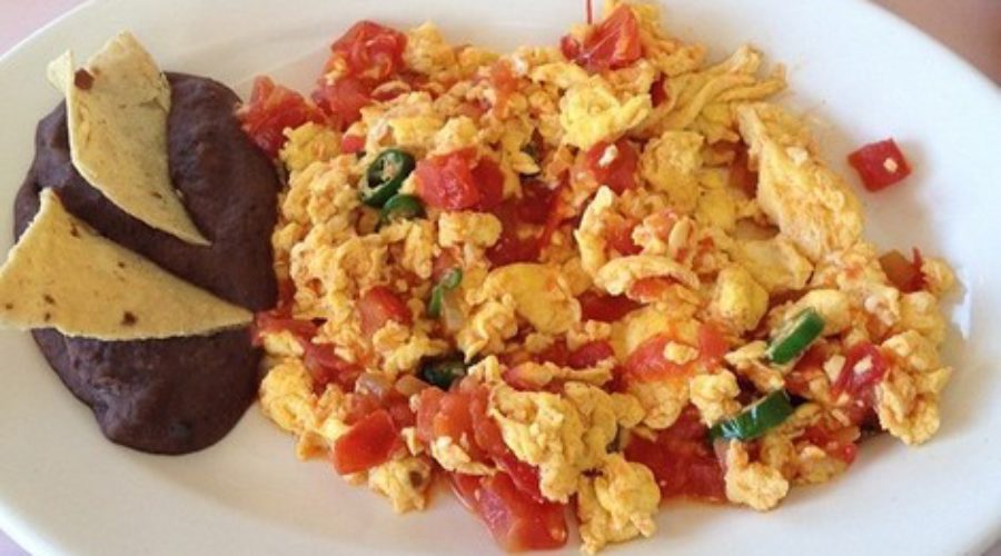 Huevos A la Mexicana