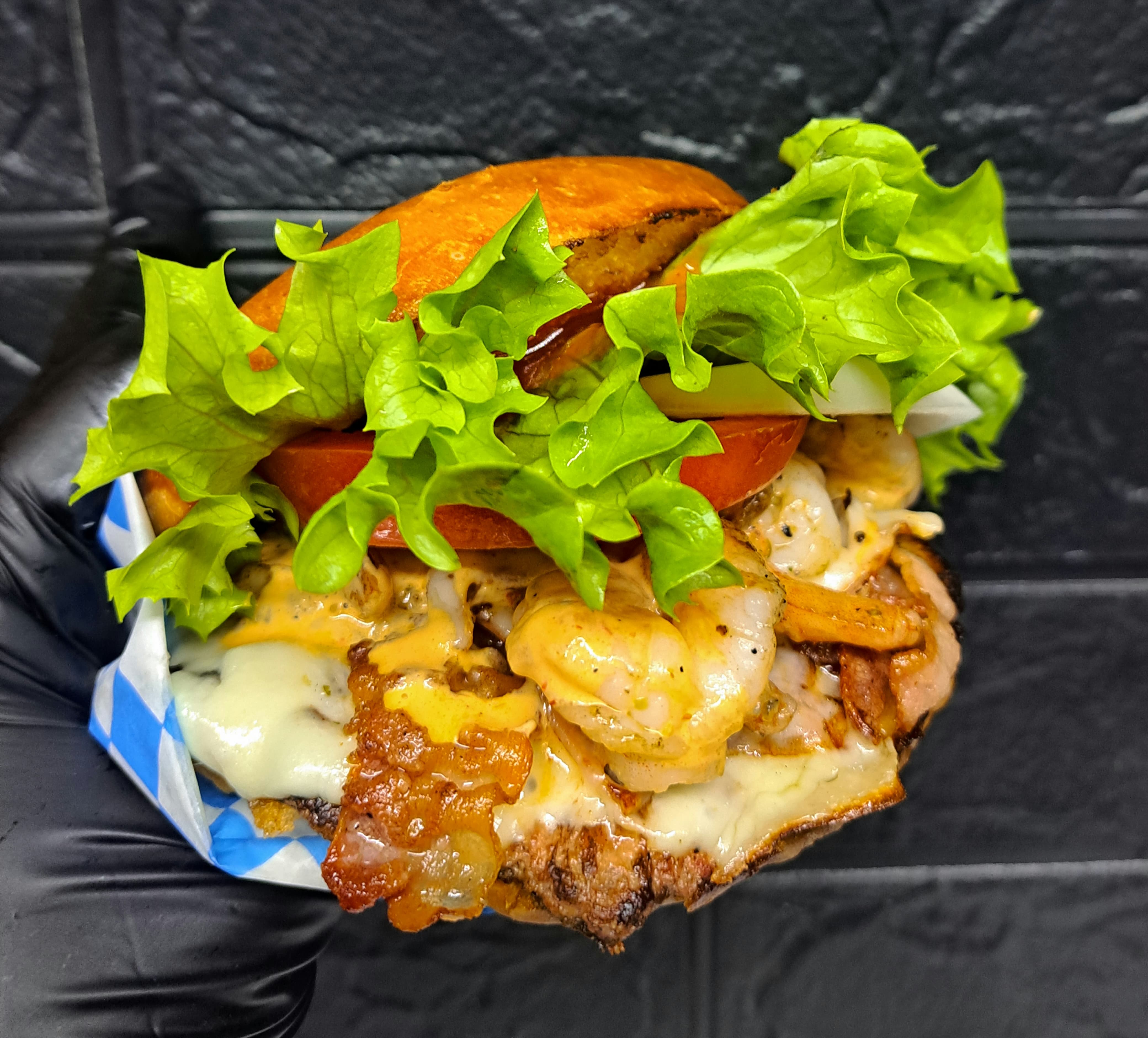 Hamburguesa Mar y Tierra
