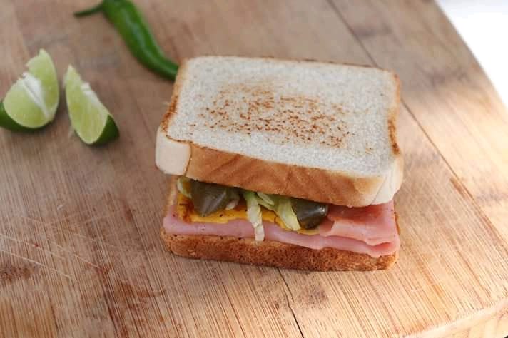 Sándwich Sencillo