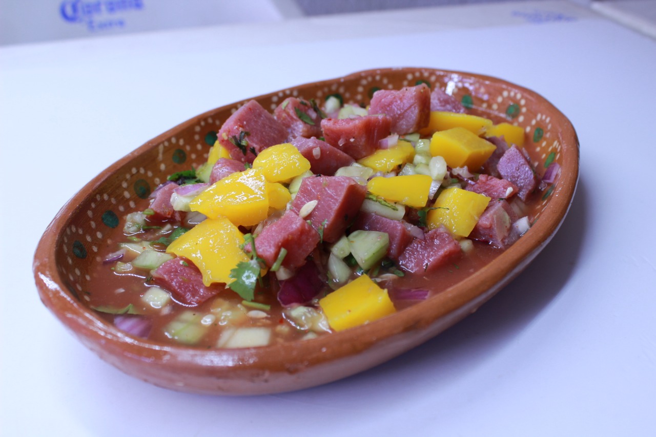 Atún Con Mango Chico