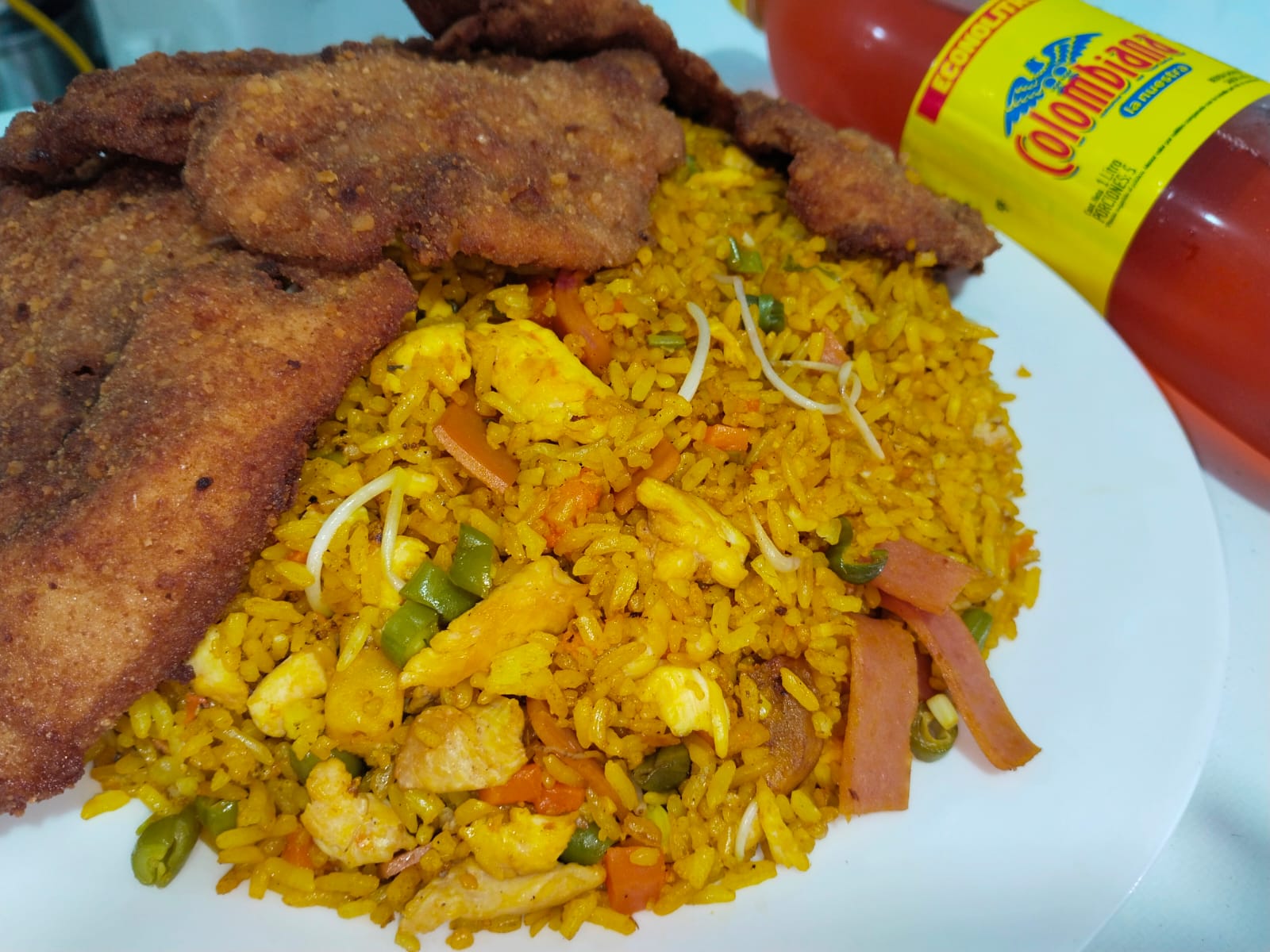Arroz Especial con Chuleta (Personal).