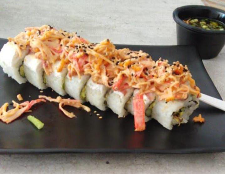 Alocado Roll