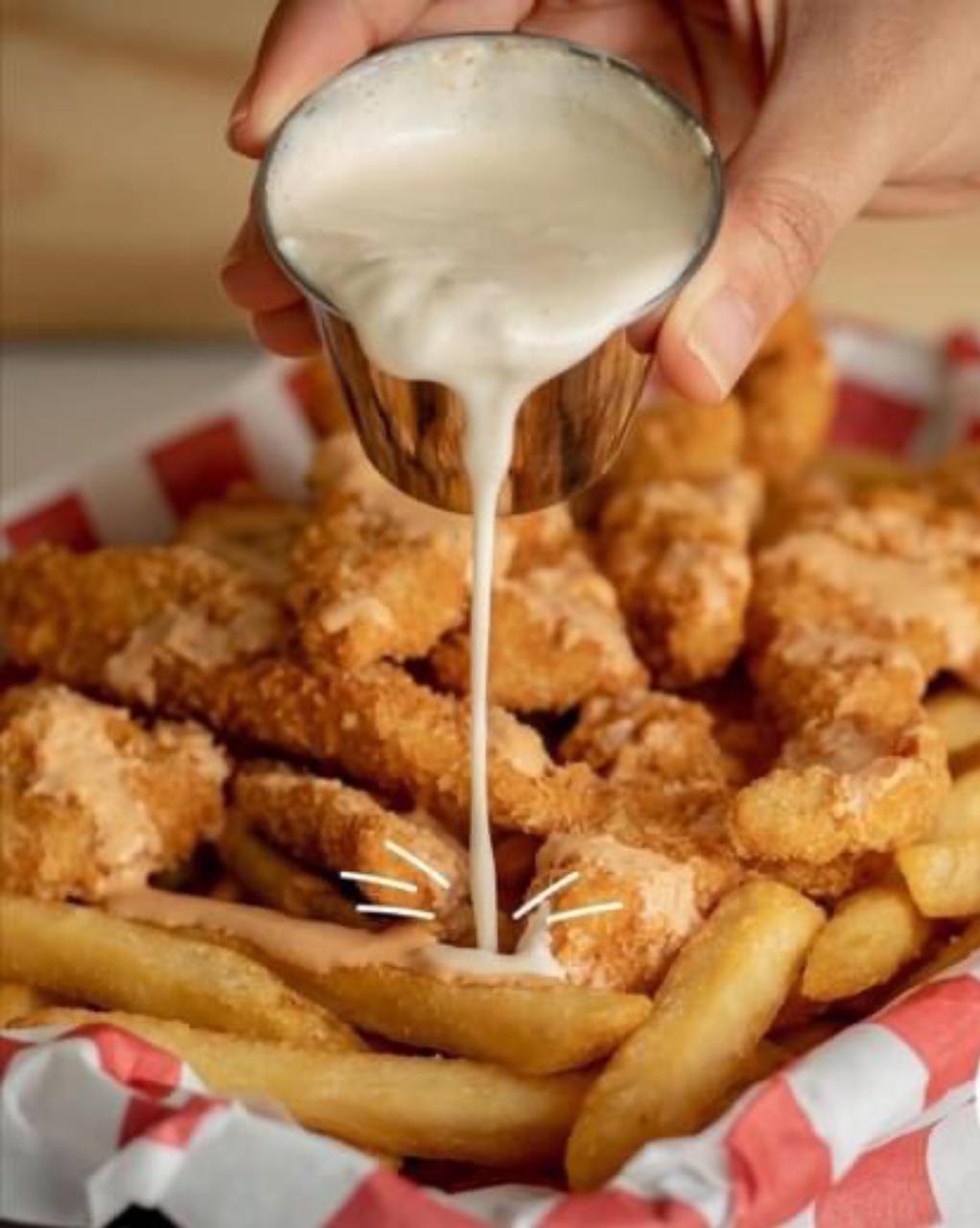 Pollo con Papas Grande.