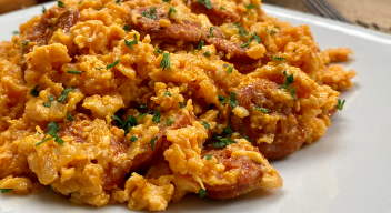 Huevos C/Chorizo