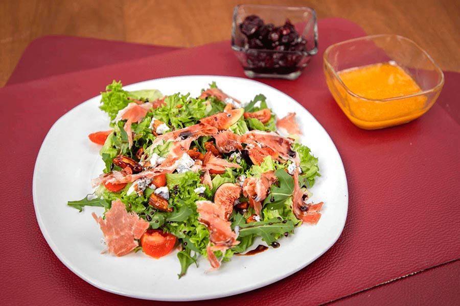 Ensalada de Arugula y Jamón Serrano