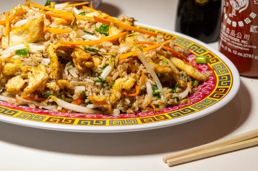 Chau Mein con Pollo, Res o Cerdo