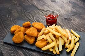 NUGGETS ESTRELLA CON PAPAS