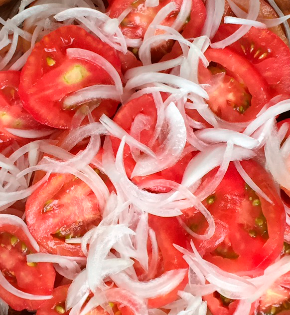 Rodajas de Tomate y Cebolla