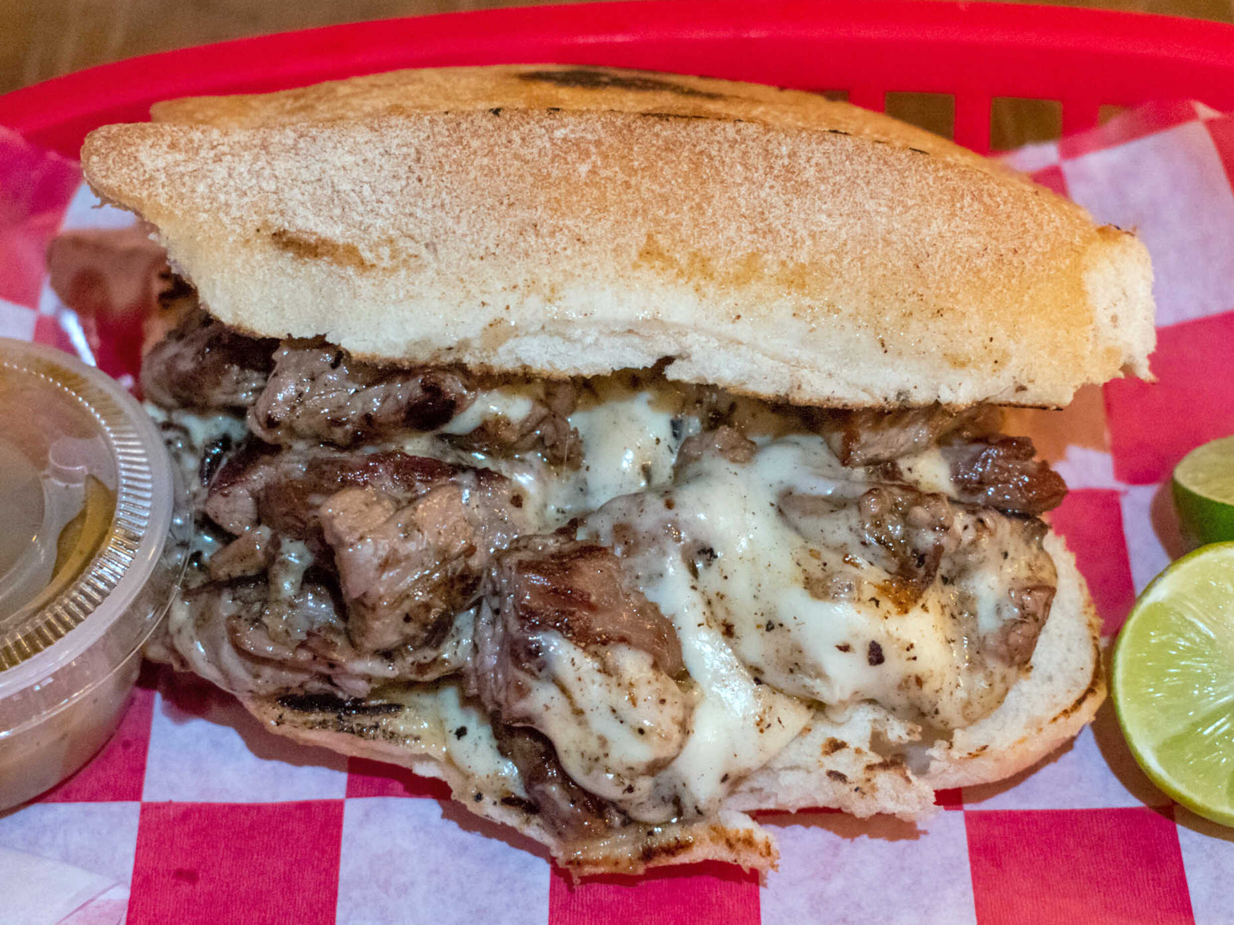 Torta de Arrachera