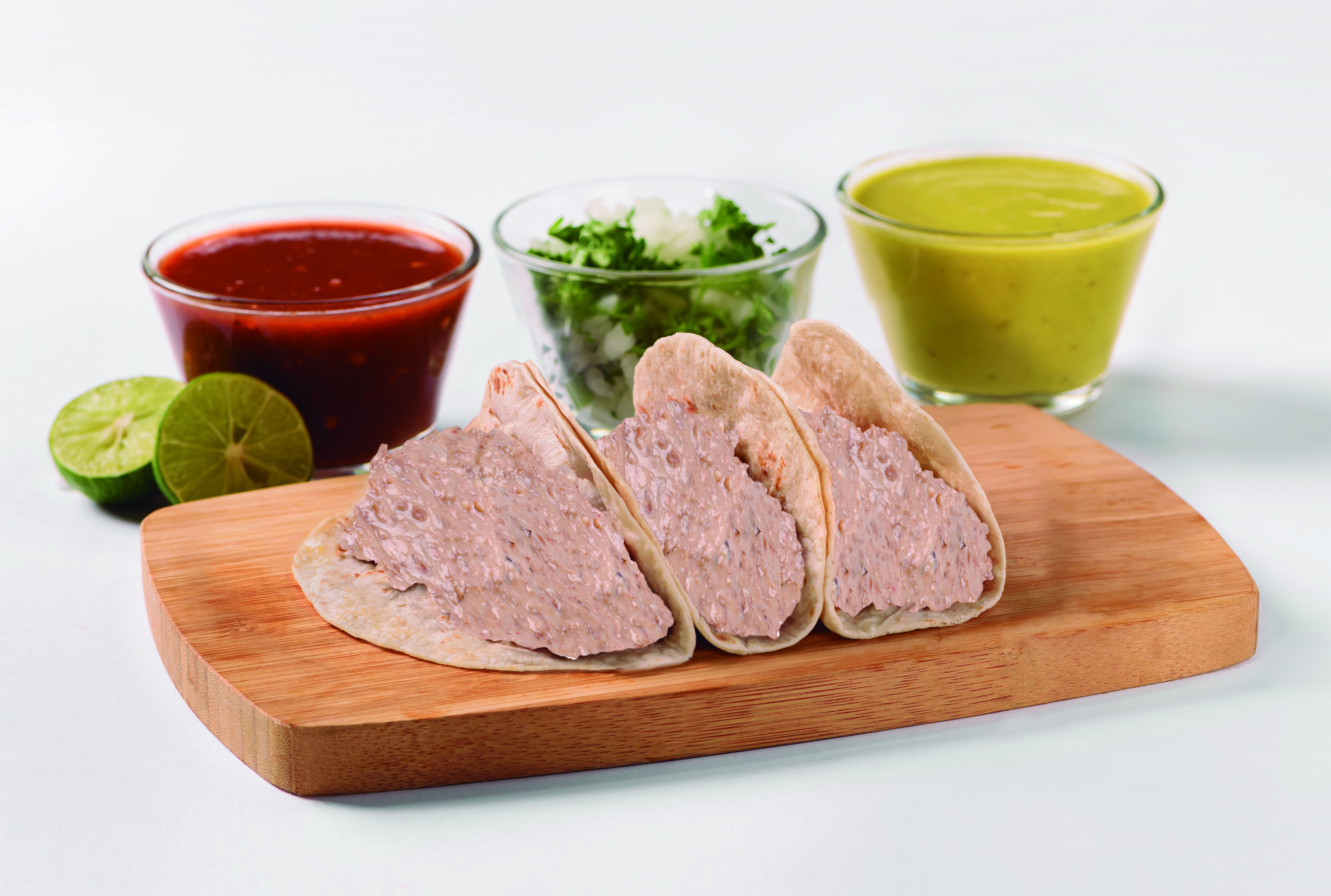 Taco de Frijoles con Asadero