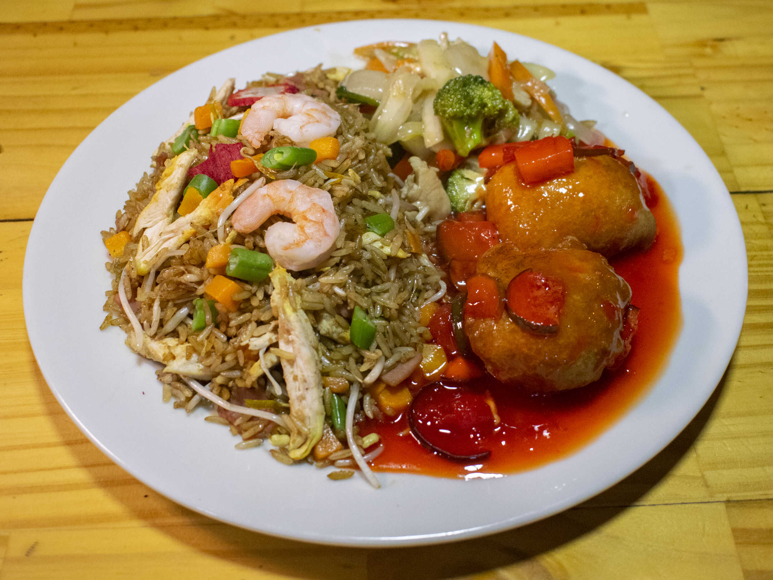 Arroz, Agridulce, Lumpia y Chopsuey (Personal)