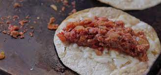 TACO DE CHICHARRON PRENSADO