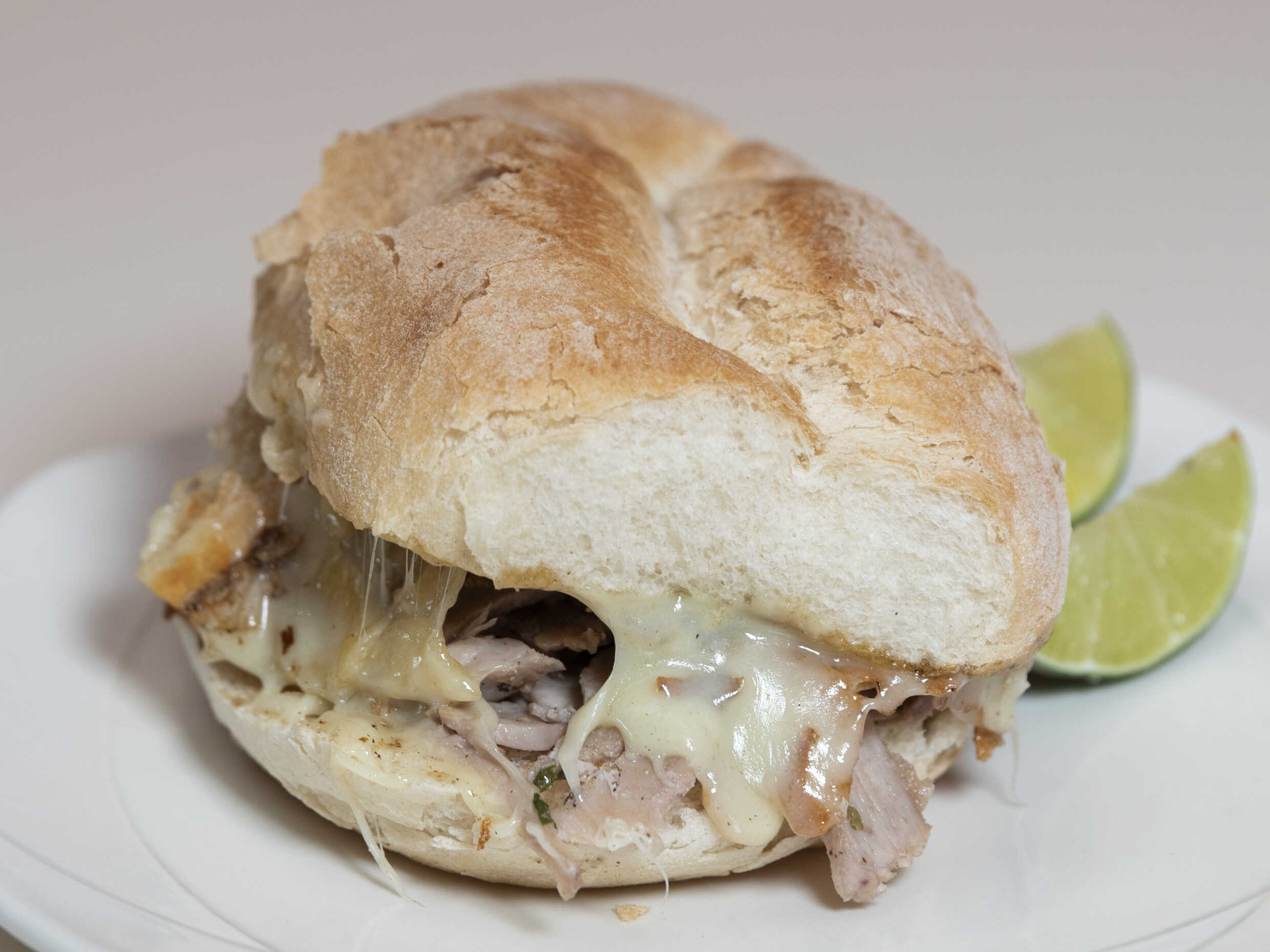 TORTA ARABE CON QUESO