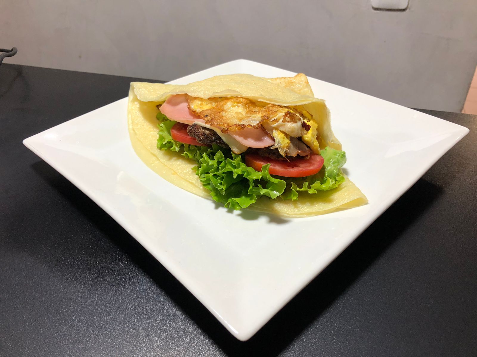 Crepe Cheesburger