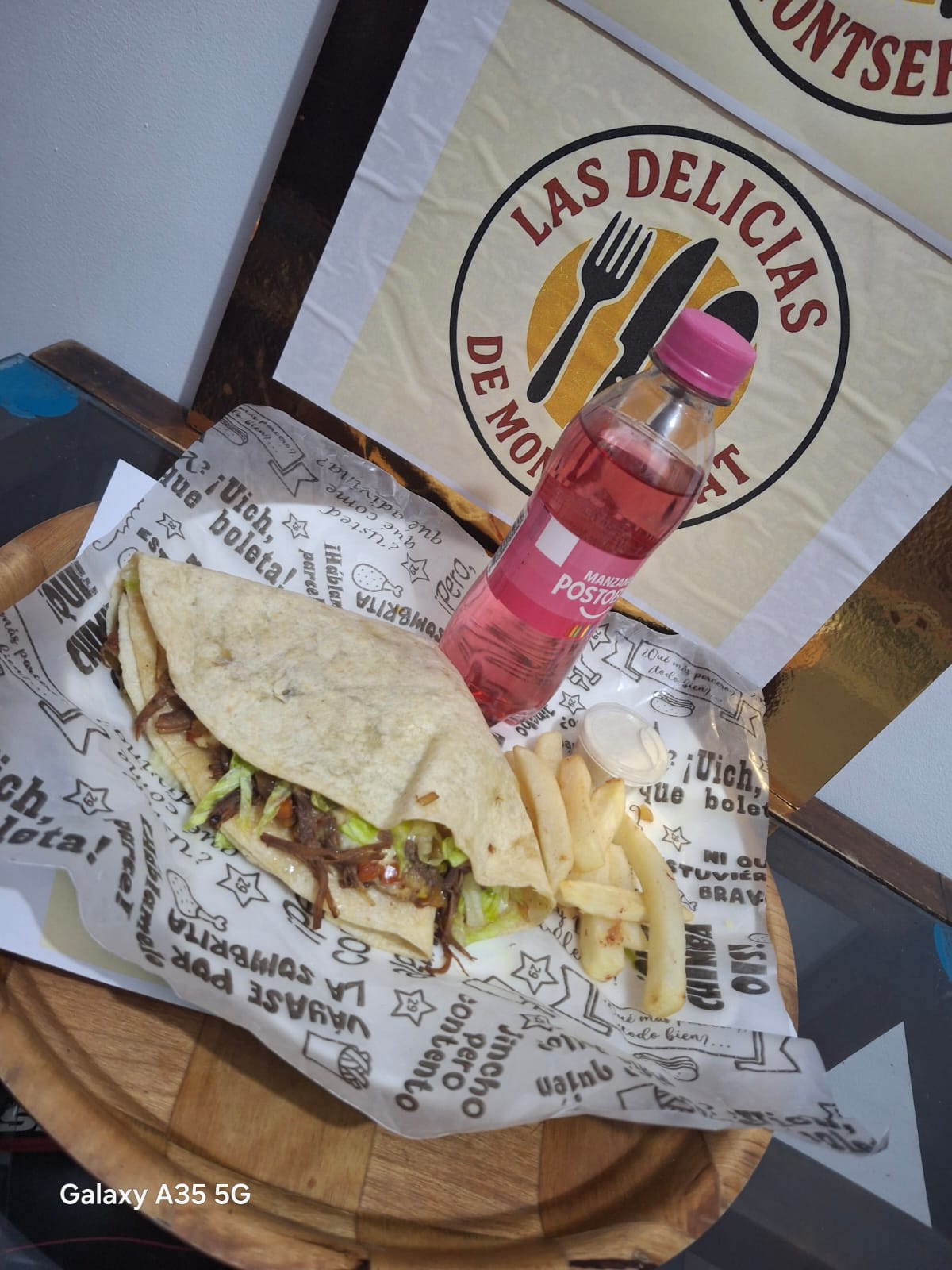 Quesadilla de Carne + Gaseosa (Para Dos)