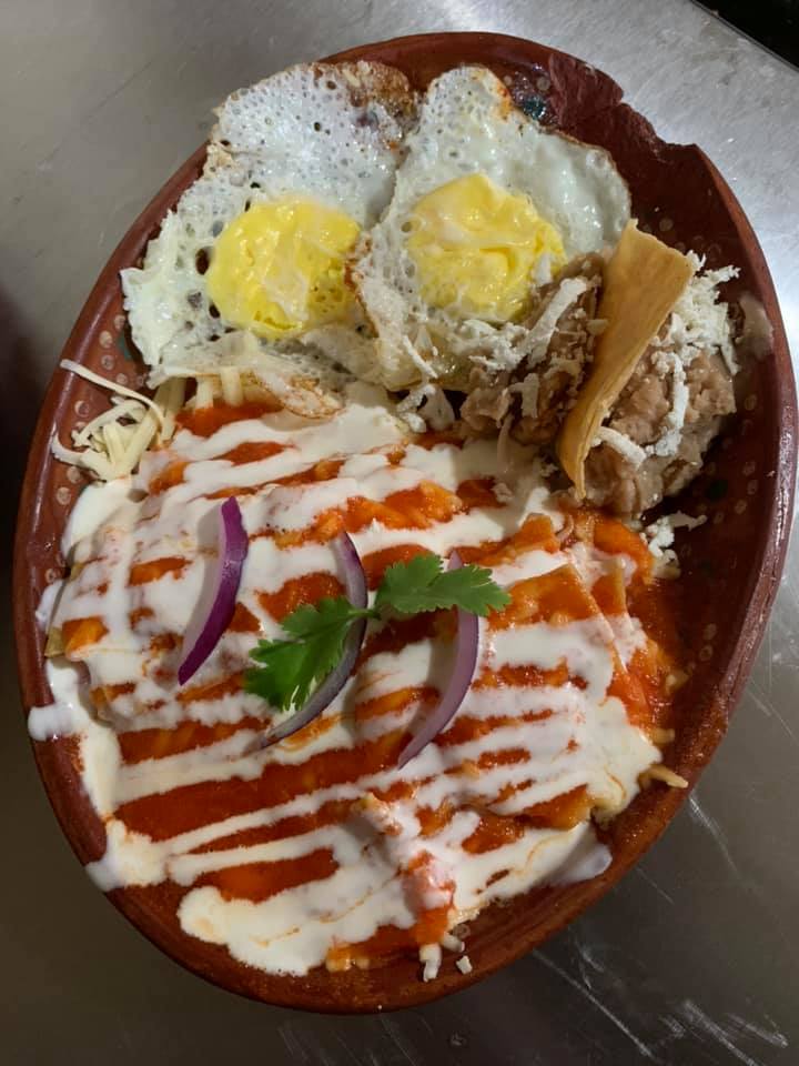 Chilaquiles de Huevo