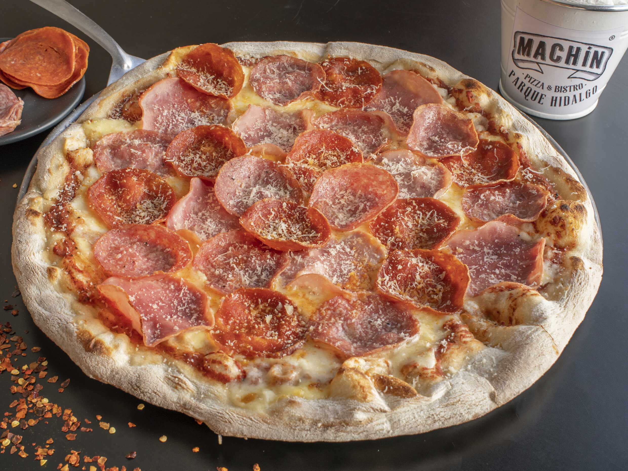 Pizza Carnes Frias
