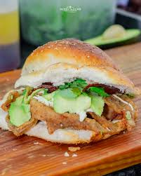 Cemita de Milanesa de Pollo (Zona Promo)