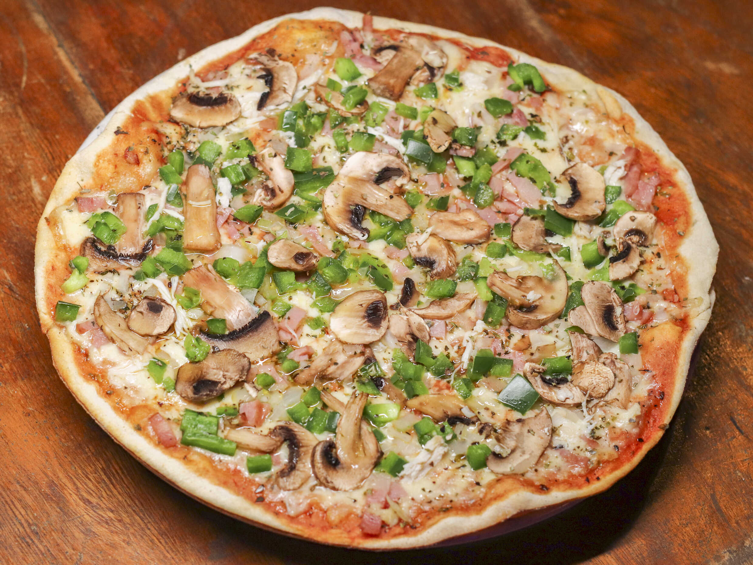Pizza Especial Medium Vegetariana Pimentón