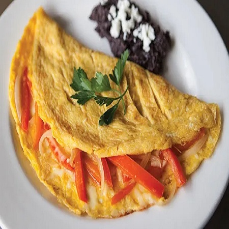 Omelette con pimientos.