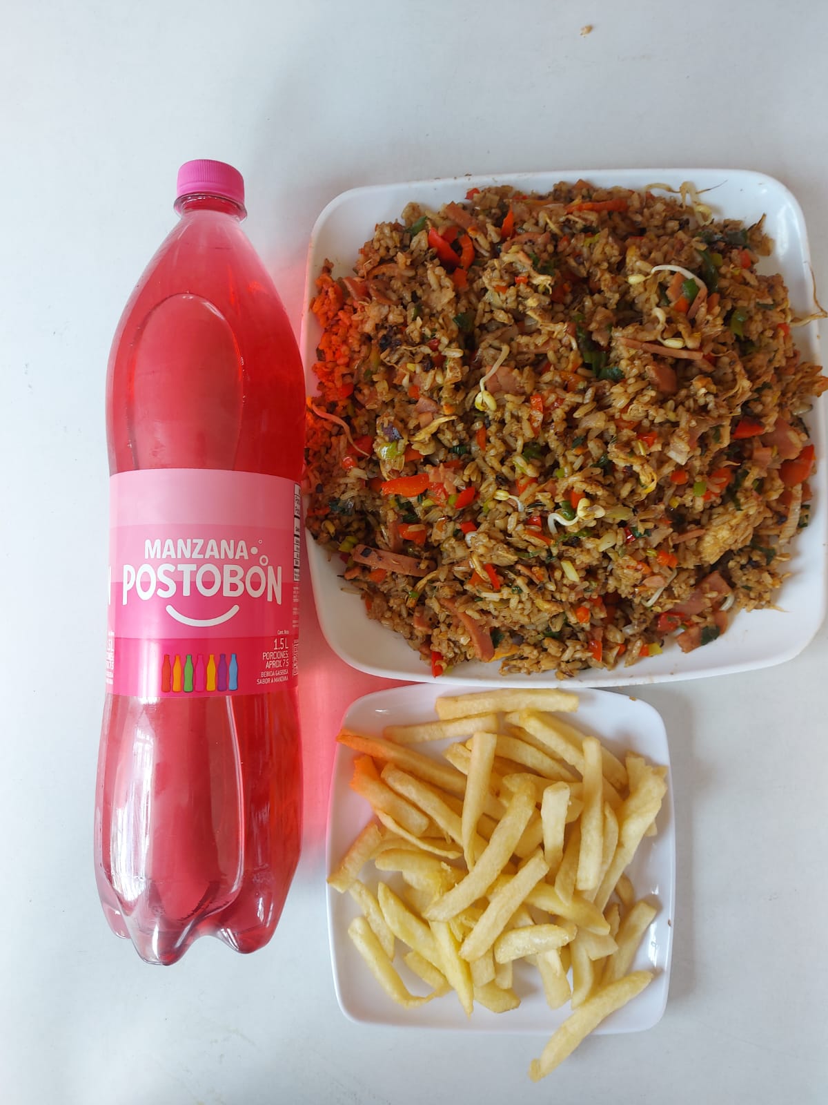 Arroz chino + Papas Francesa + Gaseosa 1 LT