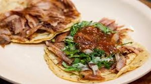 Tostadita Dorada de Árabe