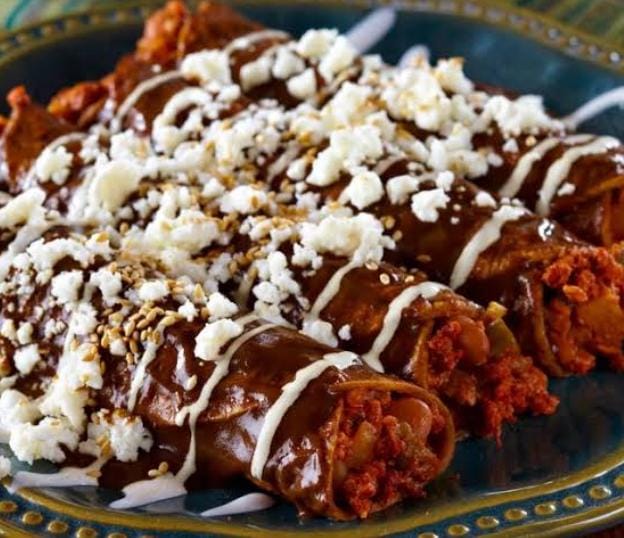 Enchiladas De Carne Molida
