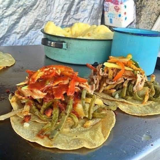 Tacos de Bistec Combinado