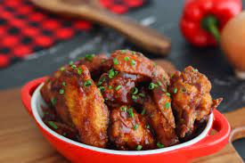 Alitas BBQ x 6 con Papas