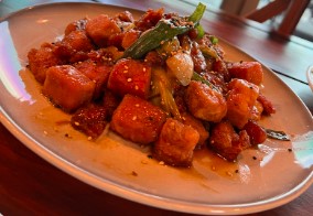 Chicharrones de Atún