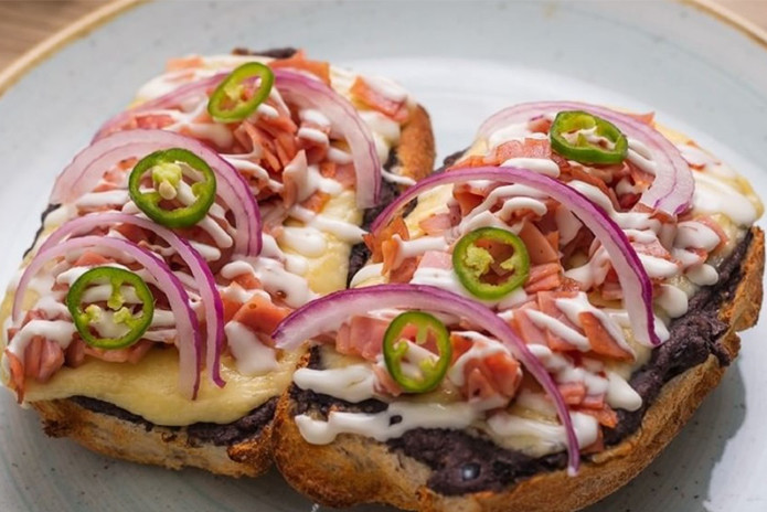 Mollete with Chorizo