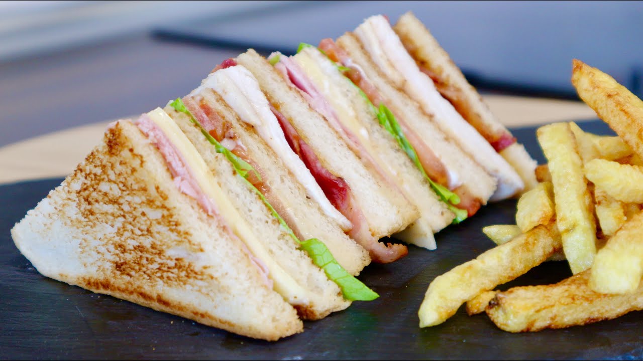 Combo Club Sandwich + Agua 1L