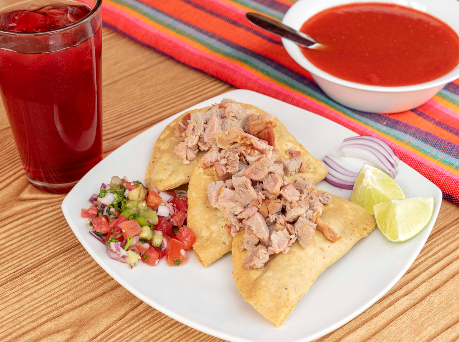 TACO CON CARNE