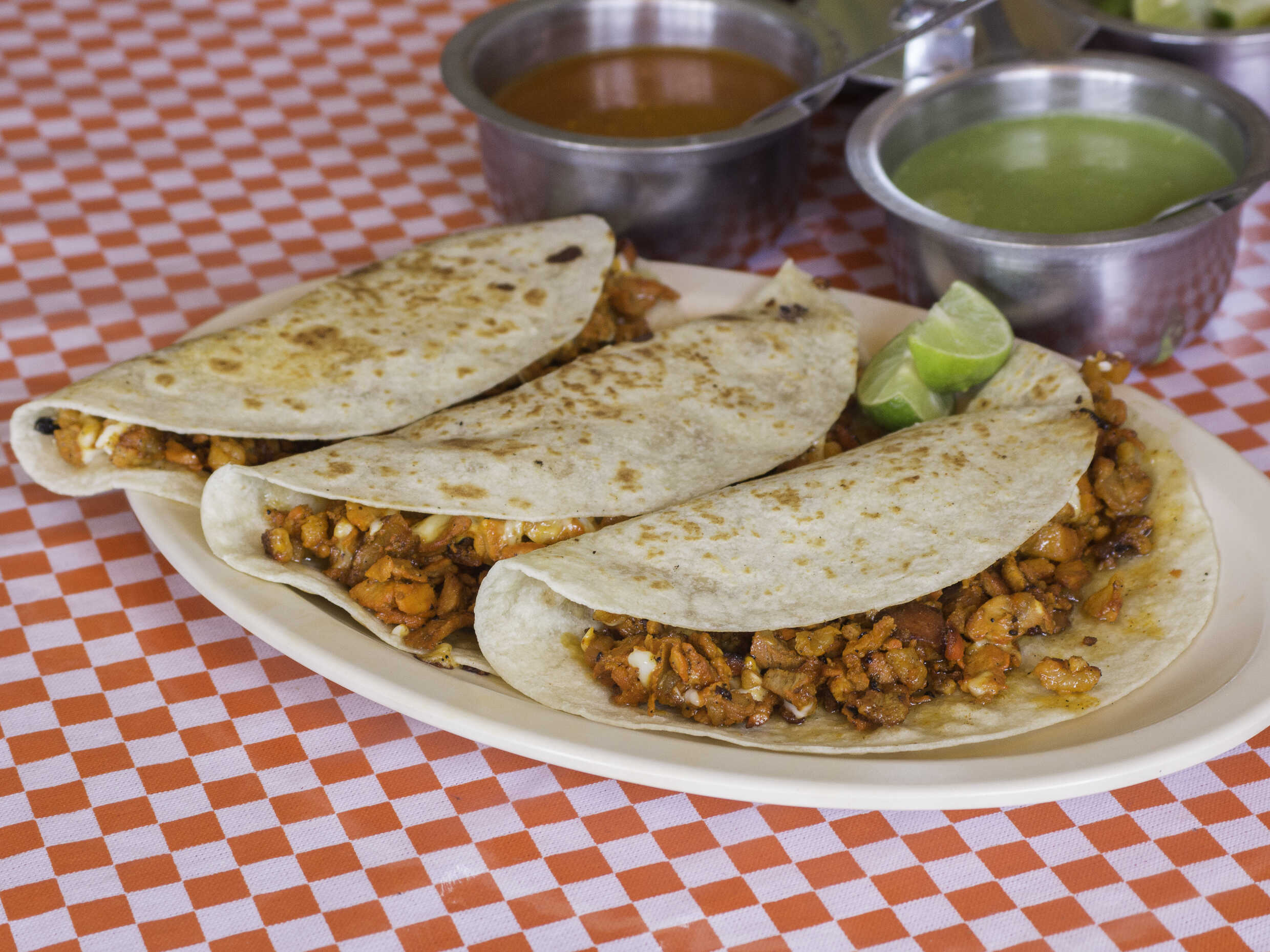 Quesadilla de Costilla (3pzs)