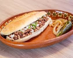 Lonche de Bistec