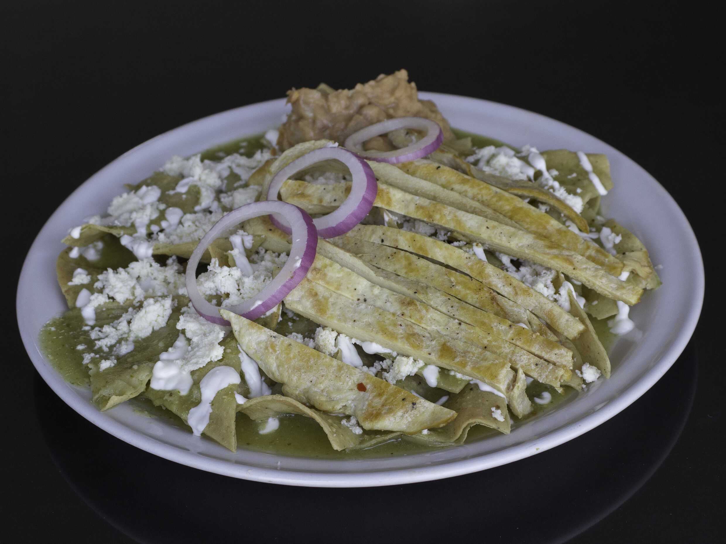 Chilaquiles Verdes con Pechuga Asada