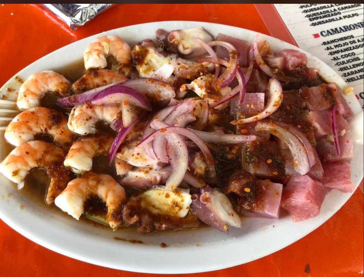 Aguachile Mixto con Atún