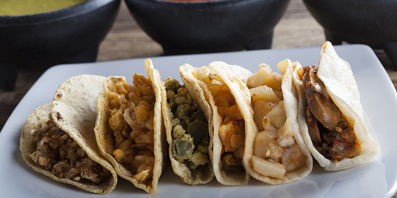Tacos de Guisos