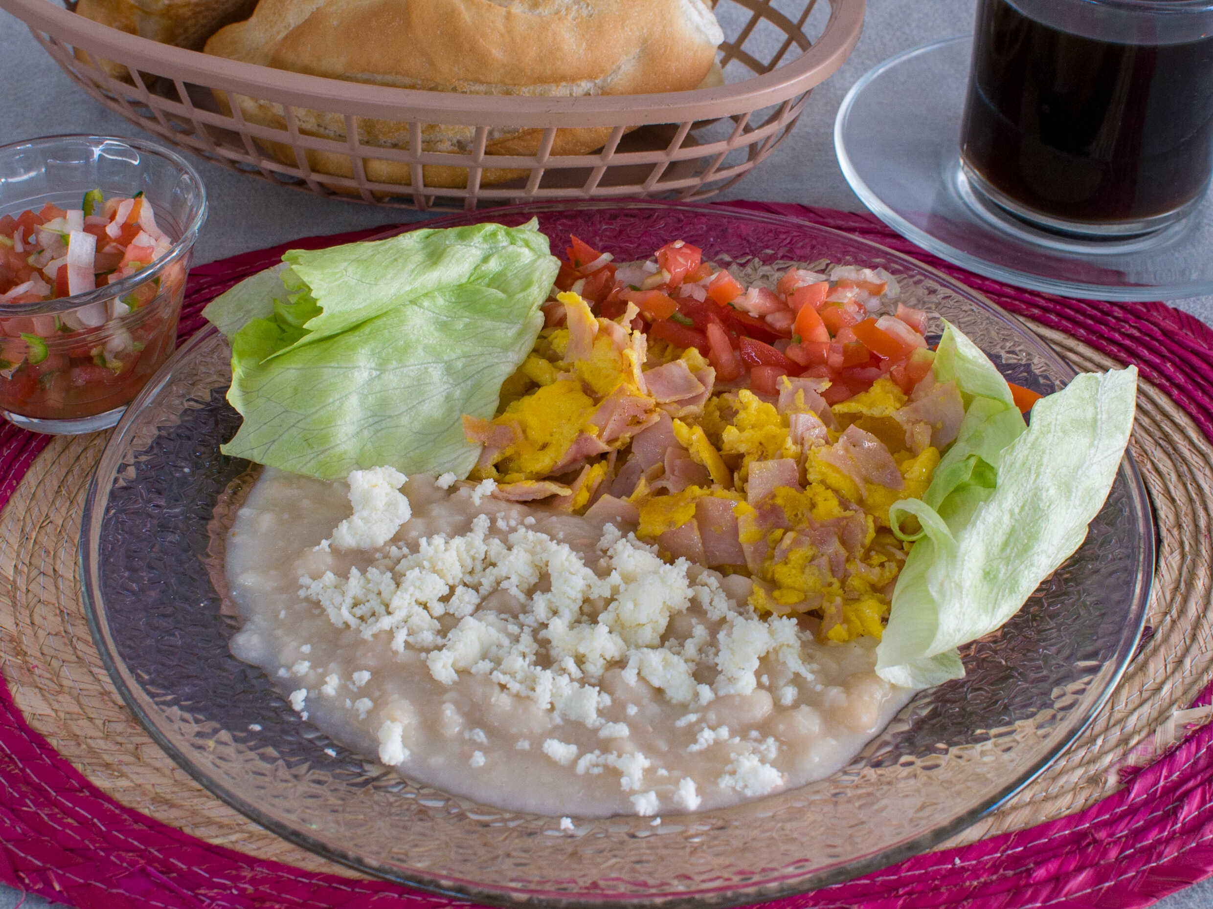 Huevos con jamon