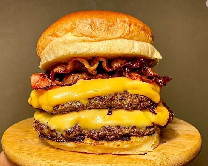 Double Bacon Burger + Papas