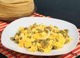 Huevos con Nopalitos