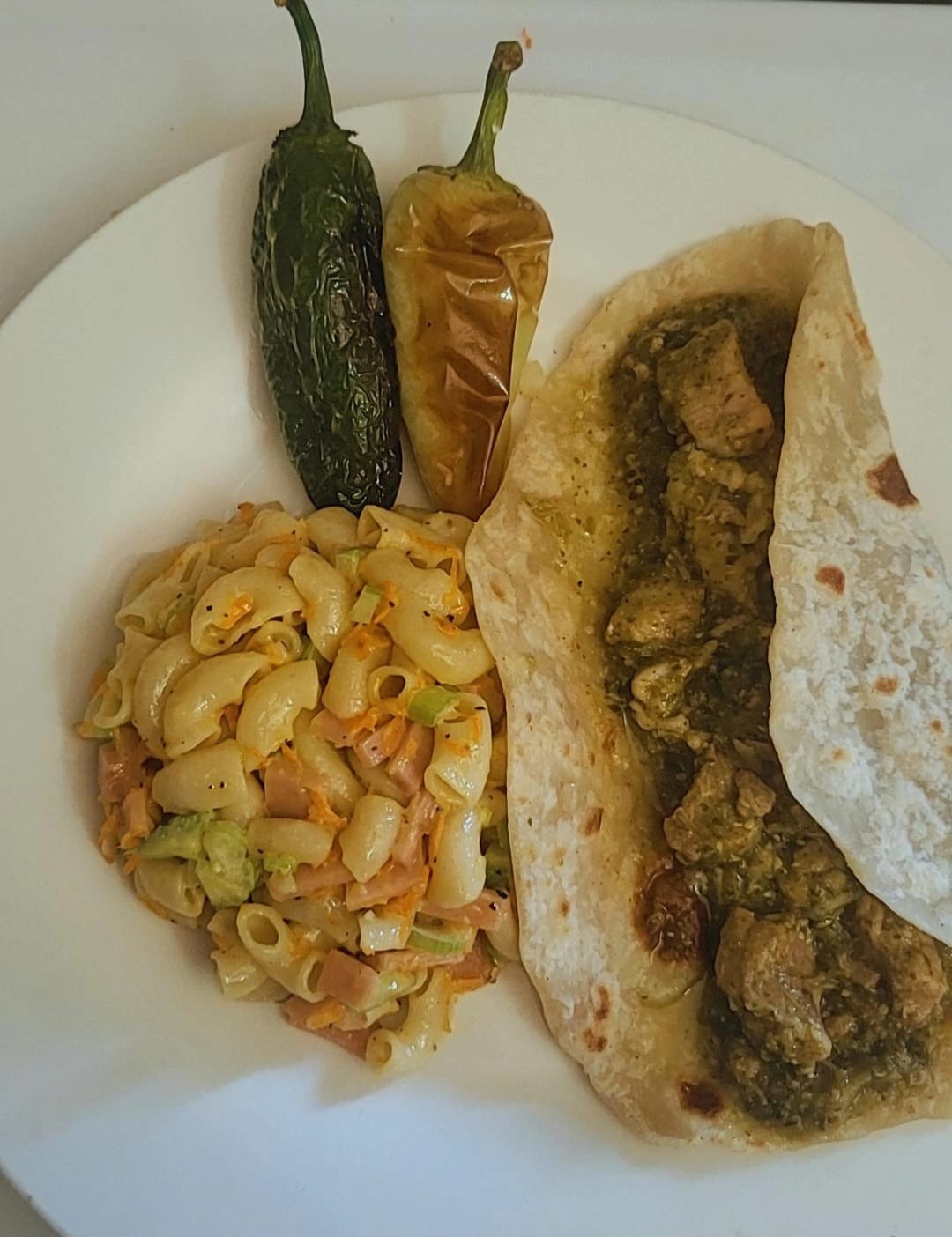 Taco de Pierna en Salsa Verde