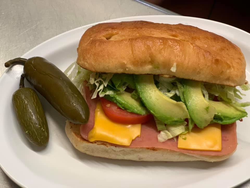 Torta de Jamón Con Queso