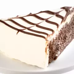 Promo Martes 2 x 1 1/2 en Rebanadas y Pastelitos