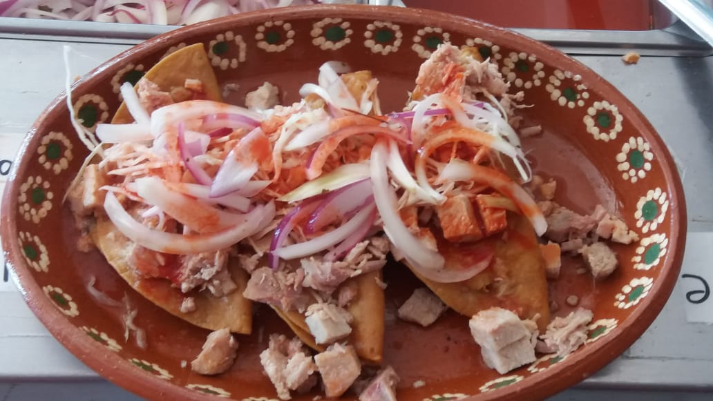 Taco Dorado de Requesón con Carne