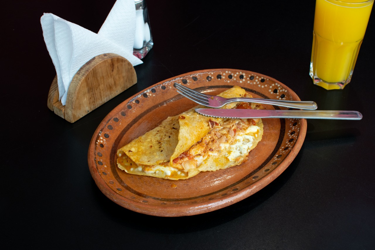 Quesadilla con Guiso